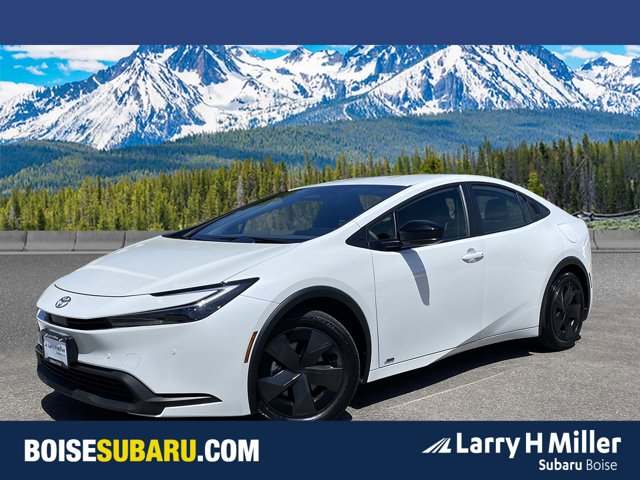 2024 Toyota Prius LE