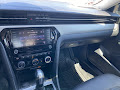 2022 Volkswagen Passat 2.0T SE